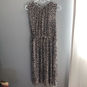 H&M Pleated Leopard Midi Dress Size Small